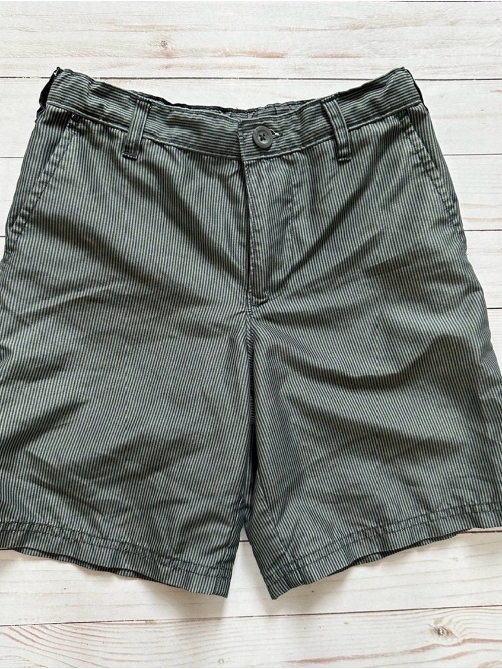 Boys C9 Golf Shorts (size 6/7)